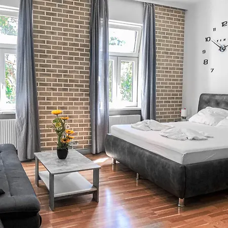 Stylish 2-Br Apartment In Vienna'S Simmering Area Zewnętrze zdjęcie