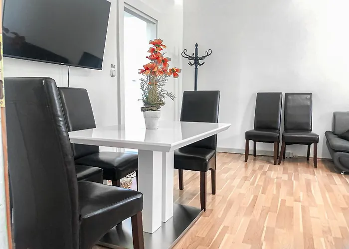 Stylish 2-Br Apartment In Vienna\'S Simmering Area