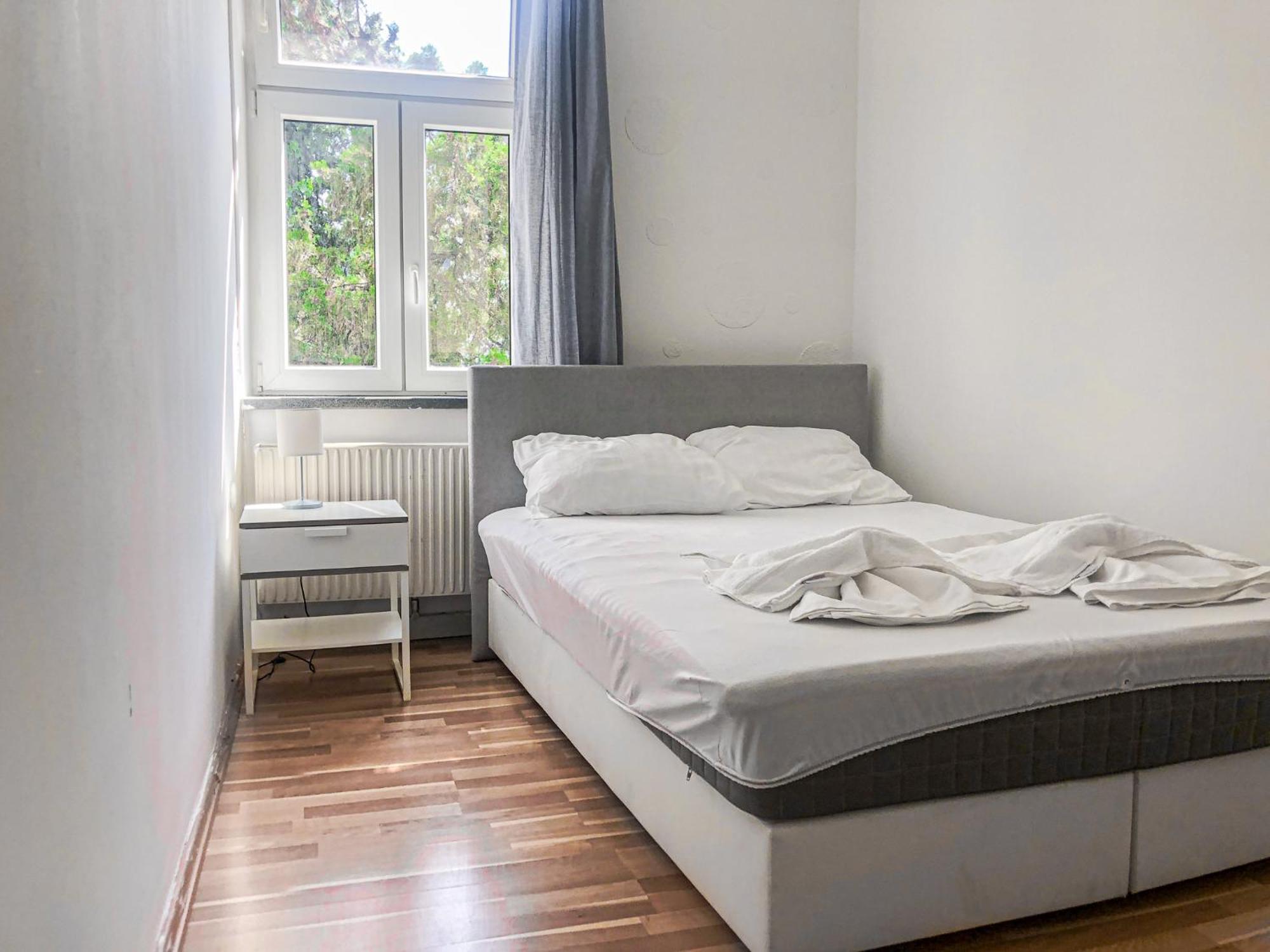 Stylish 2-br In Vienna's Simmering Area Apartament *